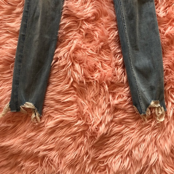 Hollister skinny jeans - Picture 3 of 4